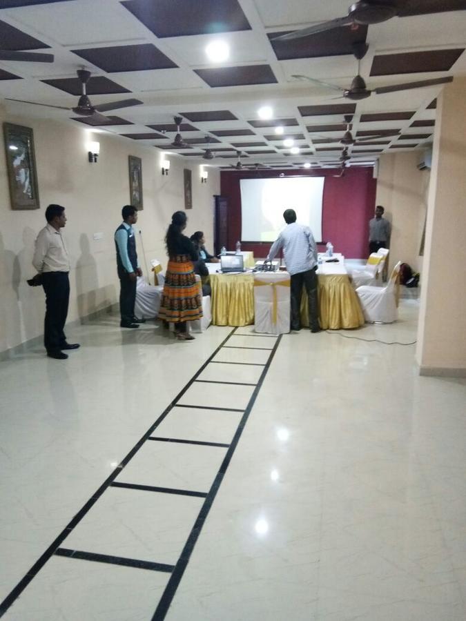 Hotel The Majestic Hyderabad Exterior photo